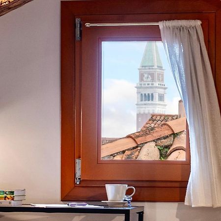 Glass House - Loft 2 Minutes To Rialto Bridge & View Velence Kültér fotó